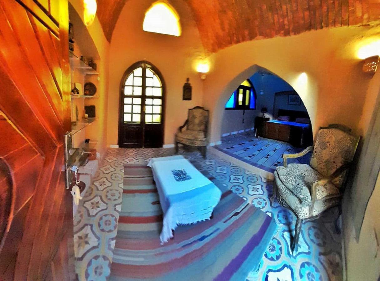 Scorpion House Pensjonat Luksor